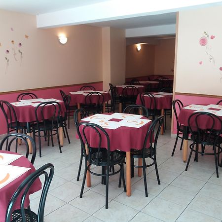 Somriu Hotel City M28 Andorra la Vella Kültér fotó