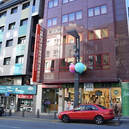 Somriu Hotel City M28 Andorra la Vella Kültér fotó