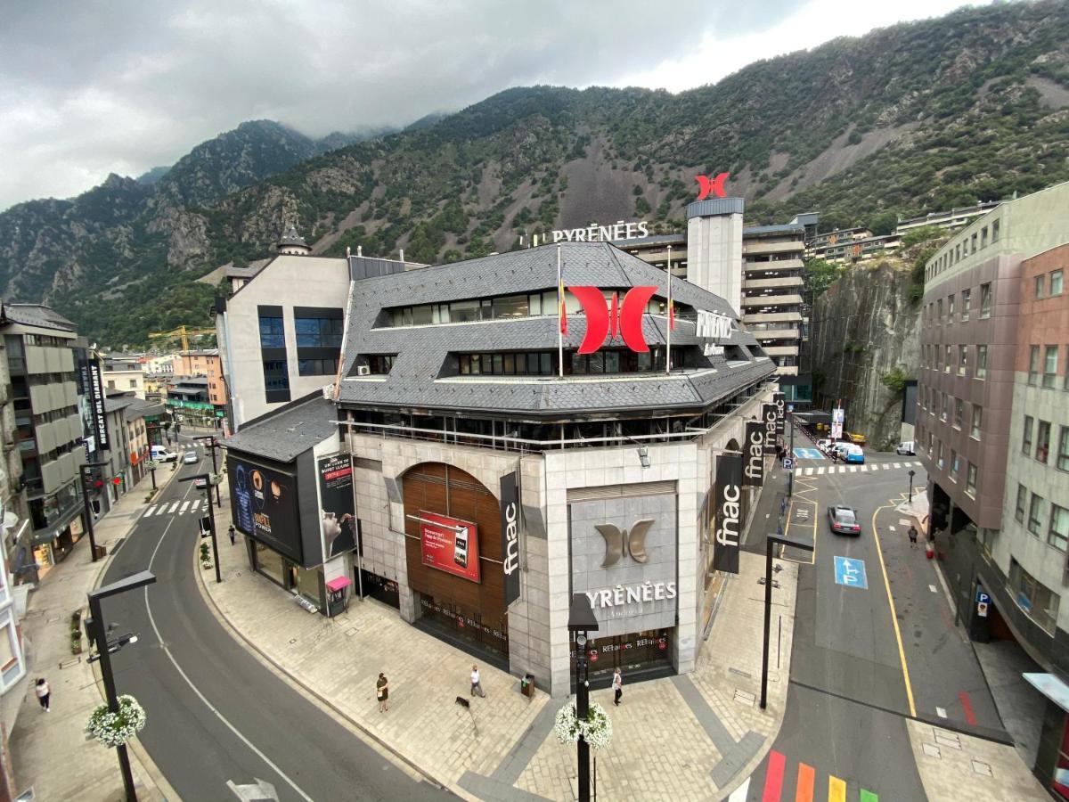 Somriu Hotel City M28 Andorra la Vella Kültér fotó
