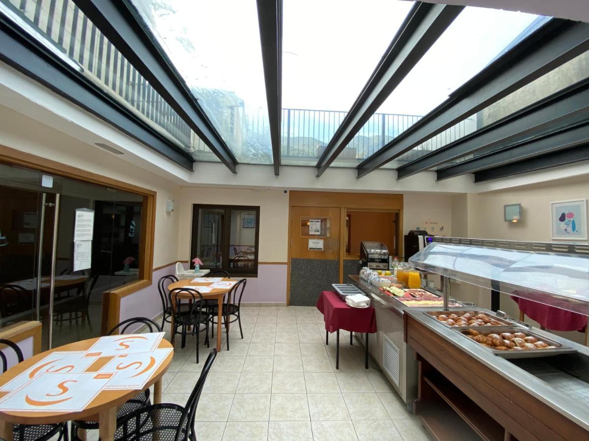 Somriu Hotel City M28 Andorra la Vella Kültér fotó