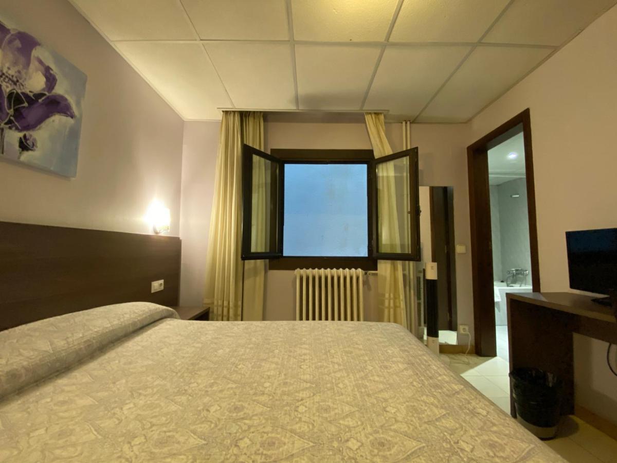 Somriu Hotel City M28 Andorra la Vella Kültér fotó
