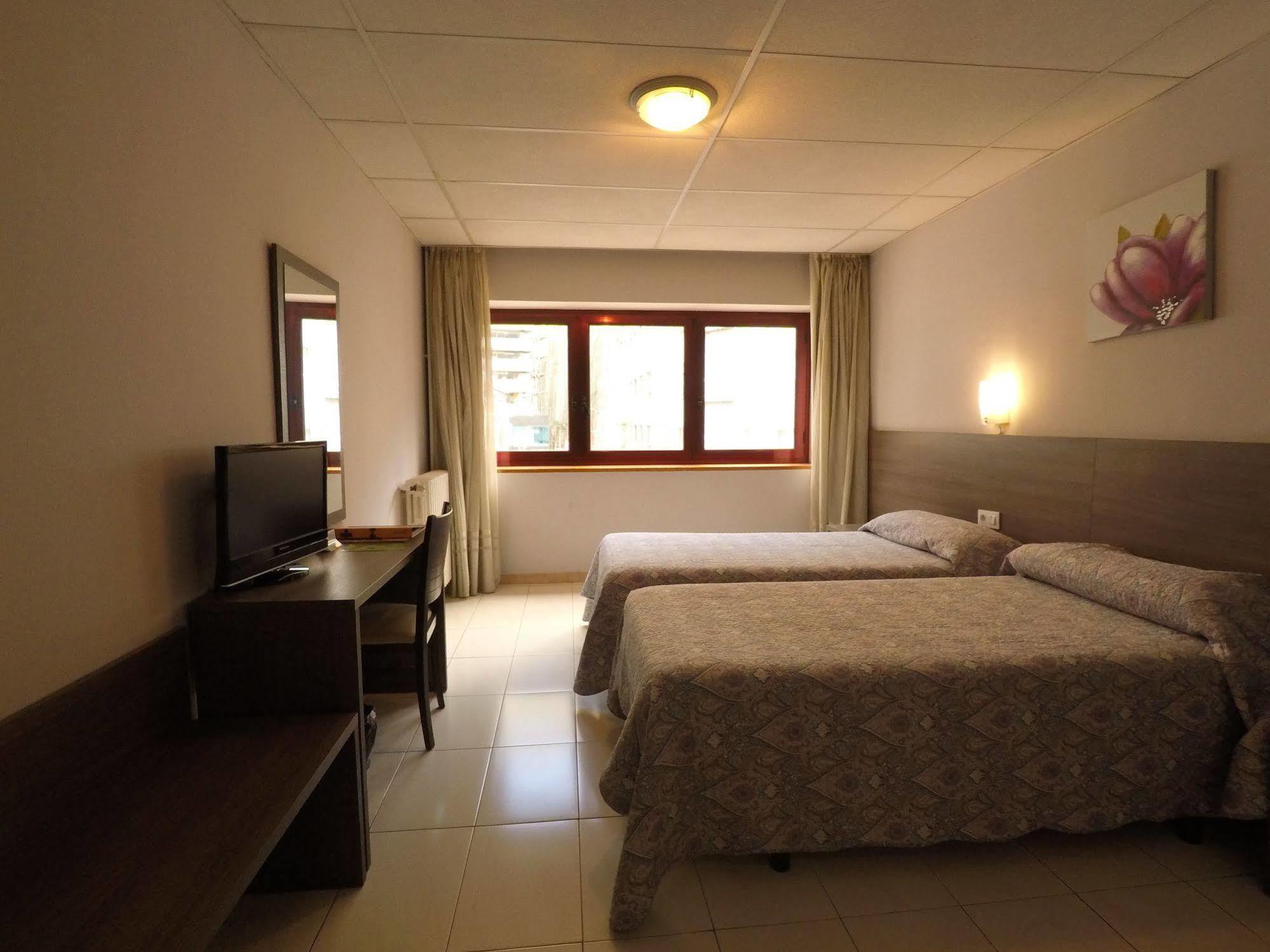 Somriu Hotel City M28 Andorra la Vella Kültér fotó