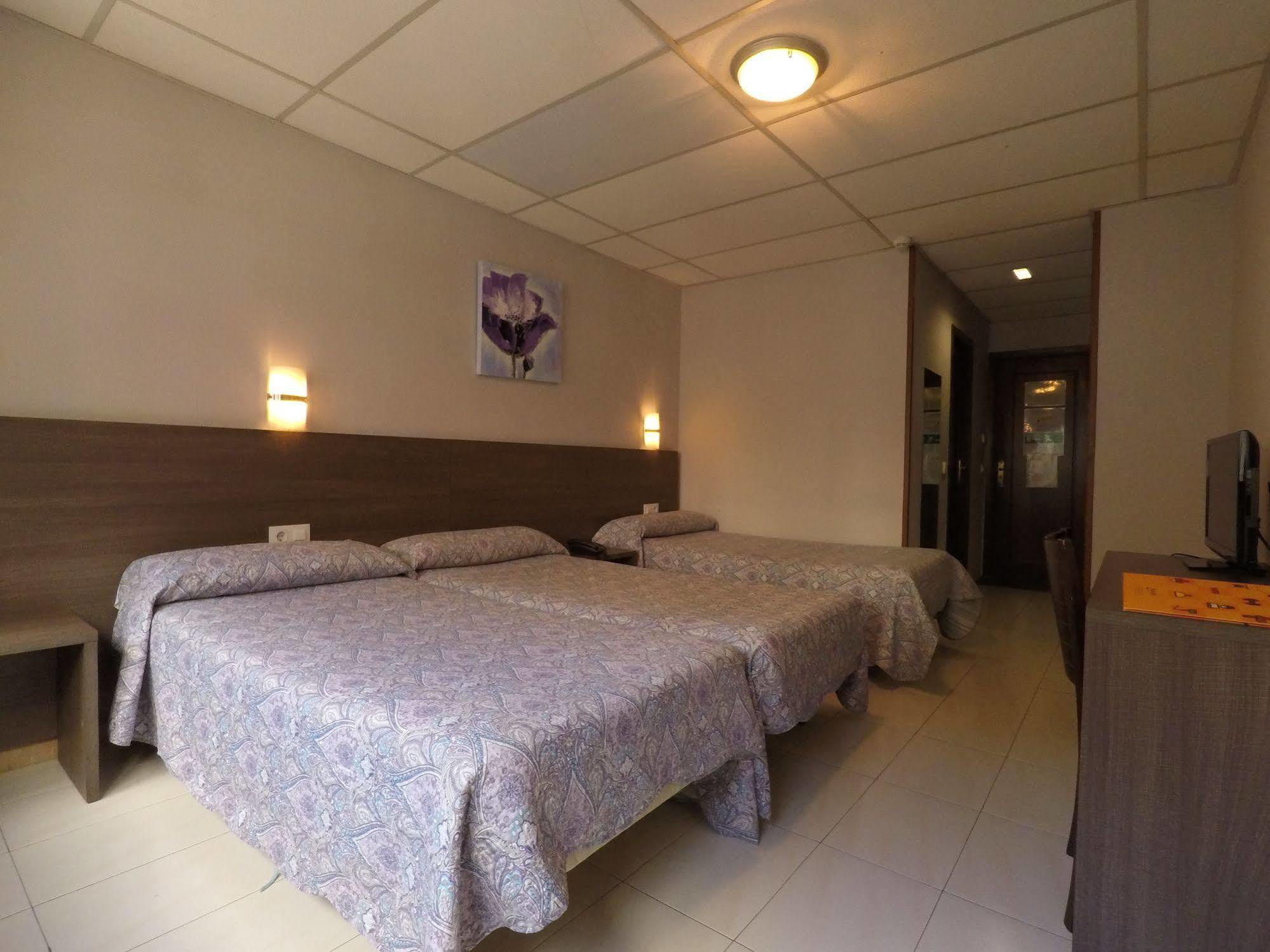Somriu Hotel City M28 Andorra la Vella Kültér fotó